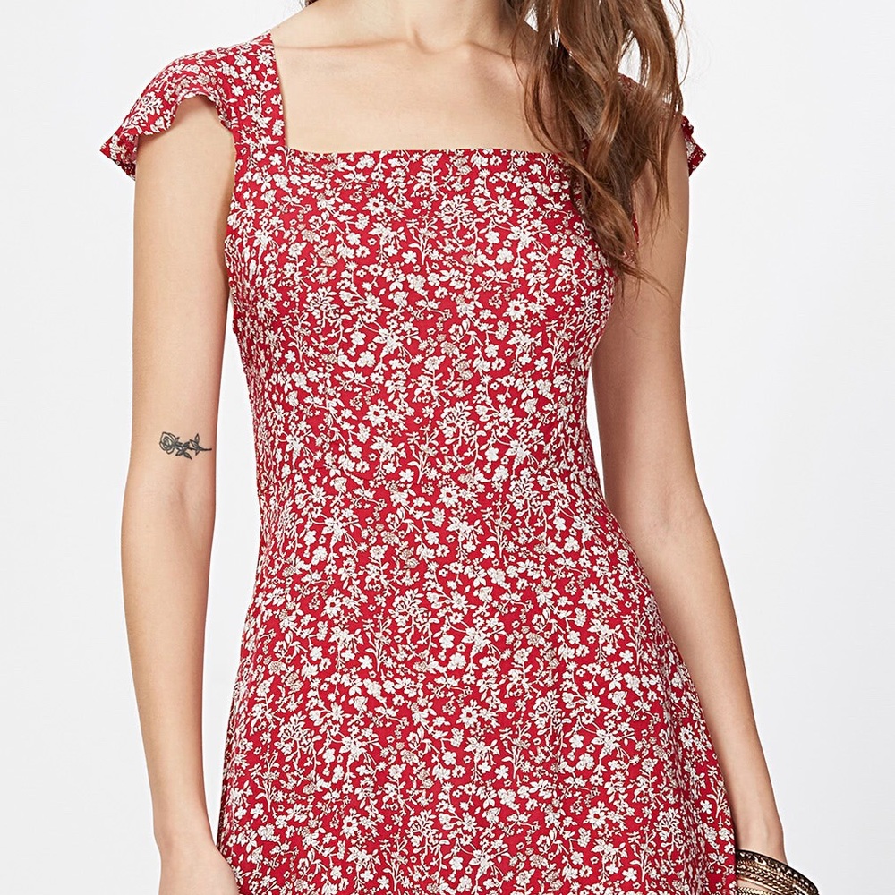 💕CALICO PRINT CROSS TIE BACK DRESS 💕